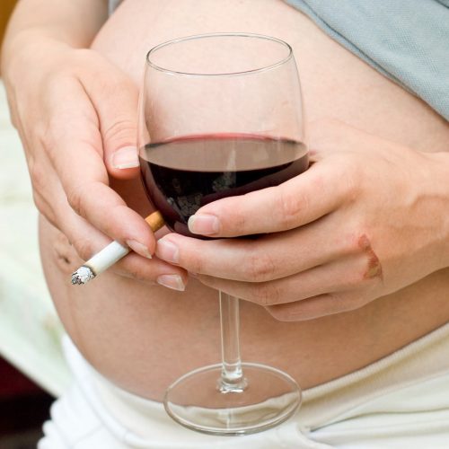 pregnant drinking