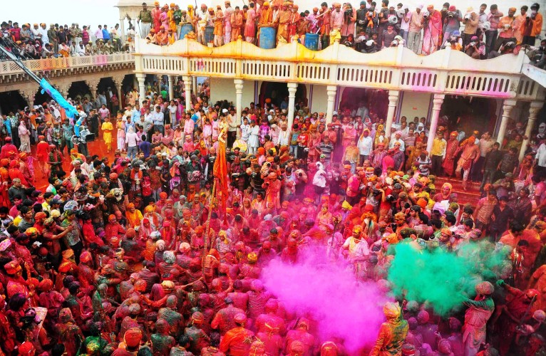 Mathura Holi