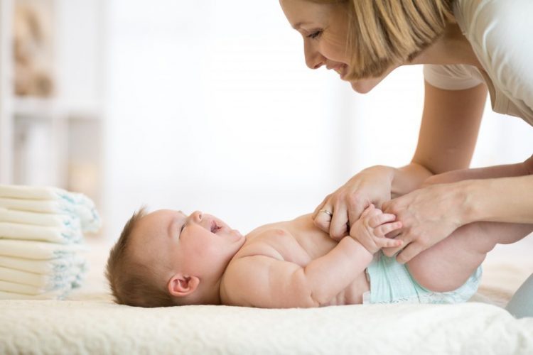 Simple Easy Step by Step Guide To Changing Baby s Diaper